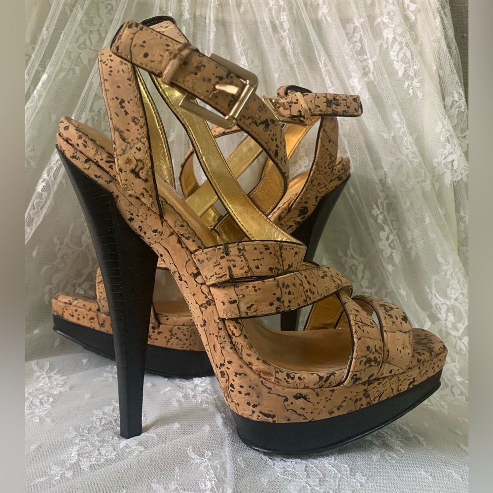 REPORT SIGNATURE Cork+platform+strappy heels.